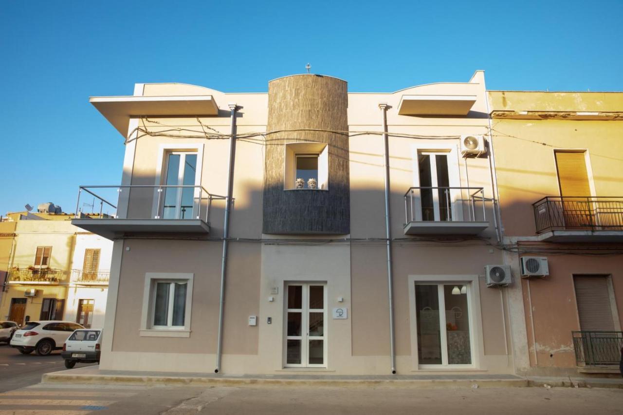 Largo Sicilia B&B Avola Exteriör bild