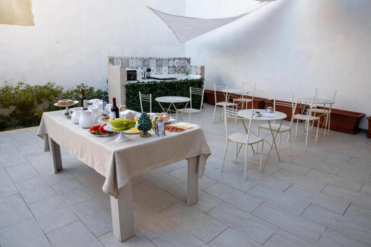 Largo Sicilia B&B Avola Exteriör bild